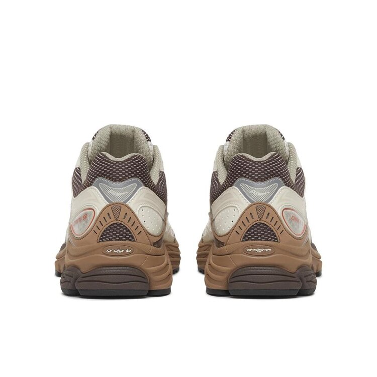 Saucony Progrid Omni 9 'Almond / Coca'