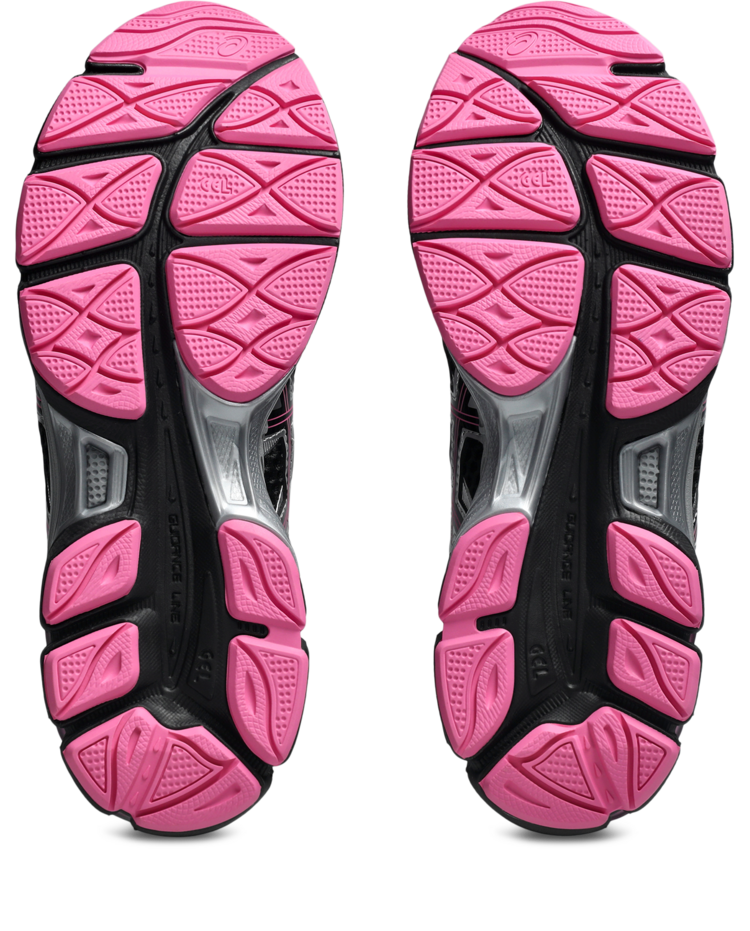 Saucony GEL-Cumulus 16 'Black / Dragon Fruit'