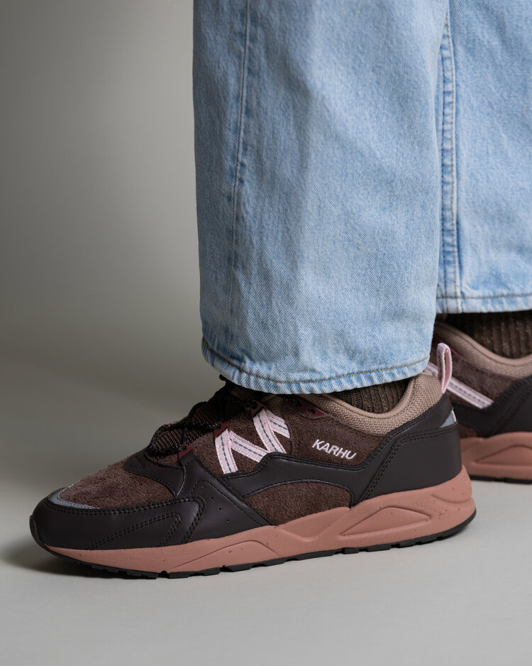 Karhu Fusion 2.0 'Chocolate Torte / Pale Lilac'