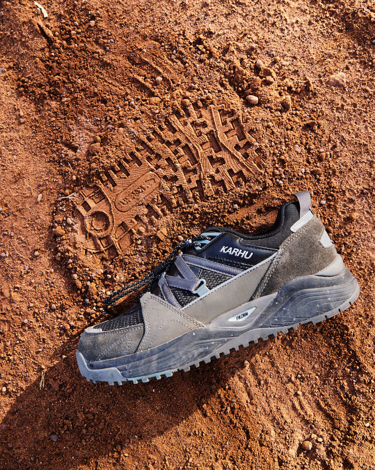 Karhu Fusion XC WP 'Tarmac / Dark Gull Gray'