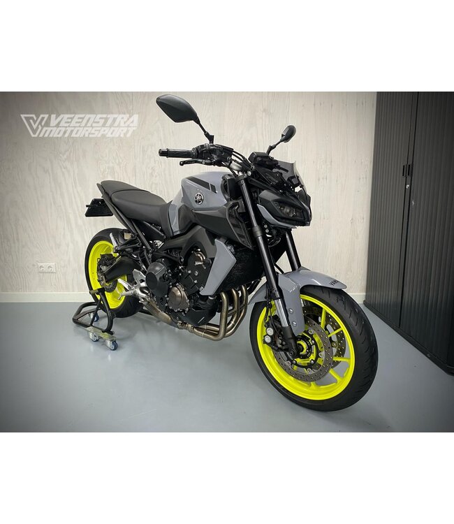 YAMAHA MT-09 ABS (bj 2017) Akrapovic
