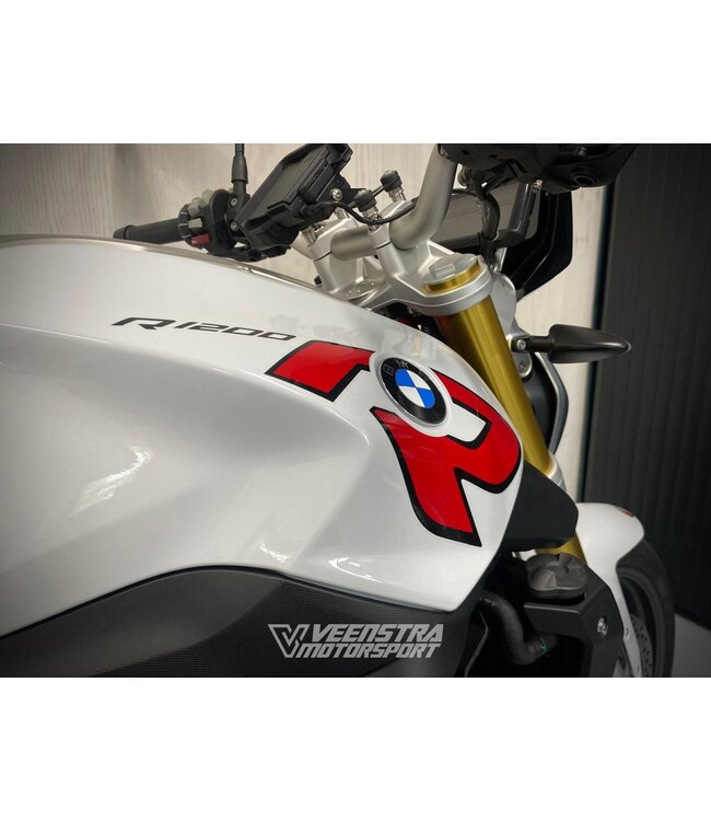 BMW R 1200 R LC (bj 2015)