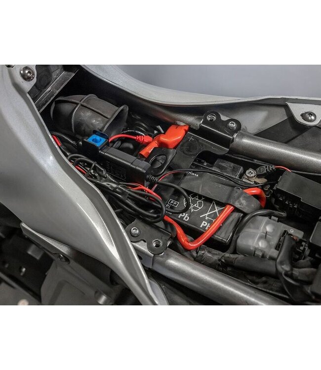 QUAD LOCK QUAD LOCK Waterproof 12V To USB Smart Adaptor