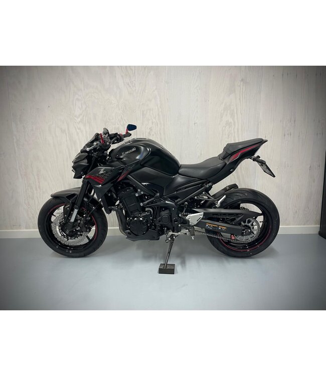 Kawaski Z 900 bj 2020 (Akrapovic) - VERKOCHT