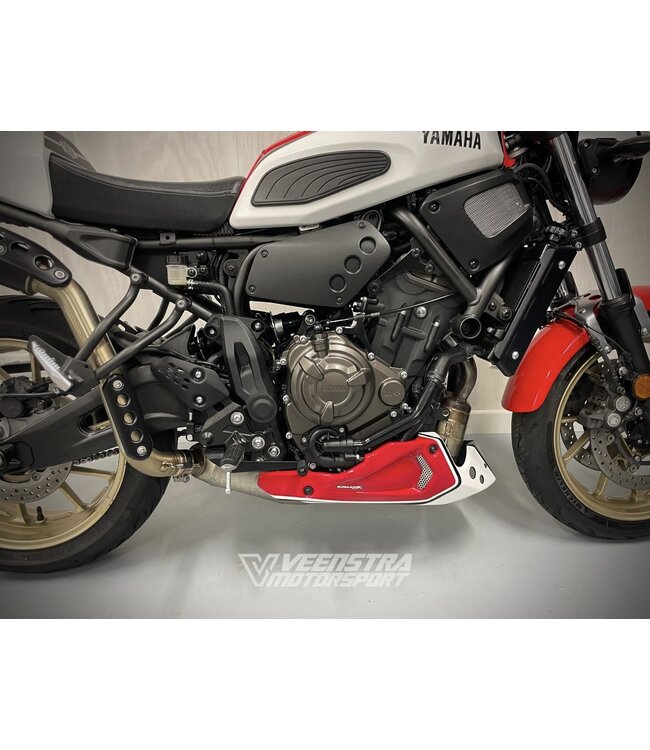 yamaha YAMAHA XSR 700 ABS (2022) AKRAPOVIC