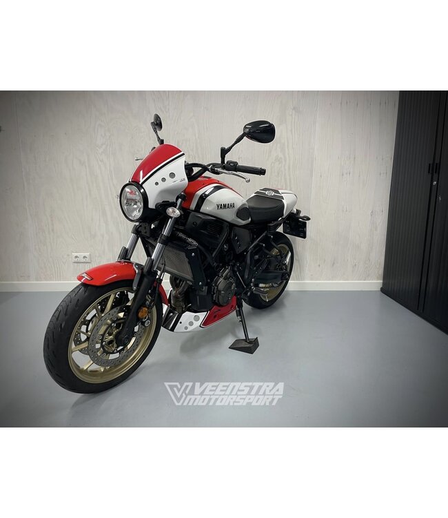 yamaha YAMAHA XSR 700 ABS (2022) AKRAPOVIC