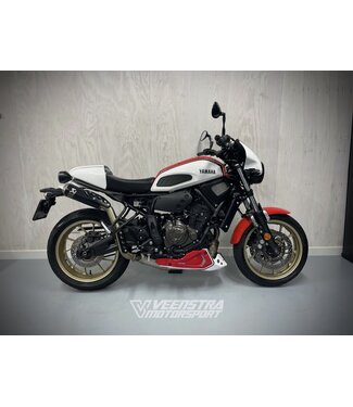 yamaha YAMAHA XSR 700 ABS (2022) AKRAPOVIC