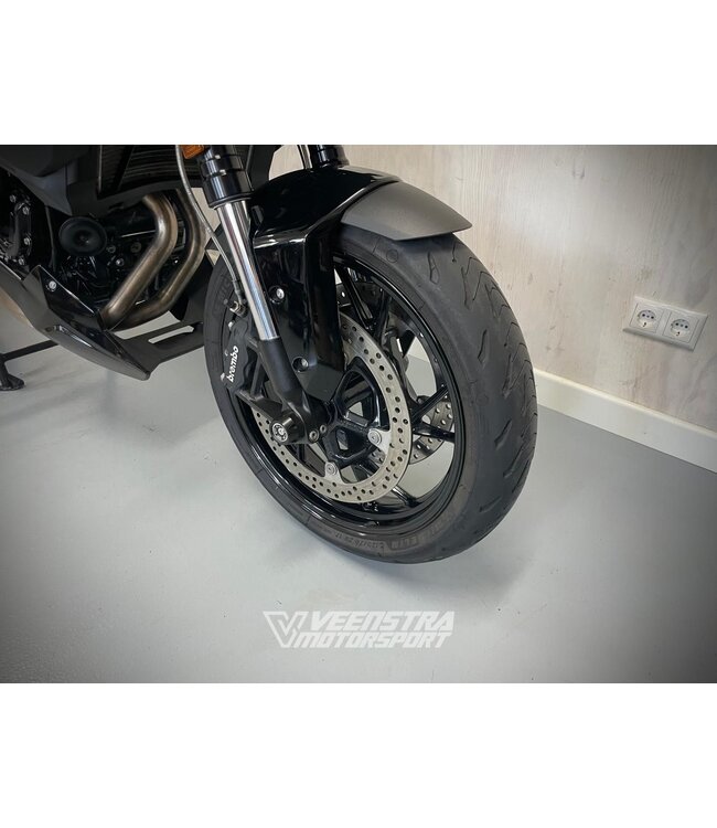 bmw BMW F 900 XR (bj 2022) Triple black Full option