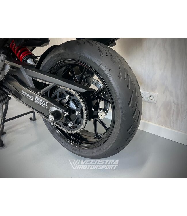 bmw BMW F 900 XR (bj 2022) Triple black Full option