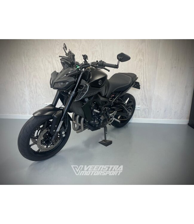 Yamaha YAMAHA MT 09 (bj 2018) AKRAPOVIC