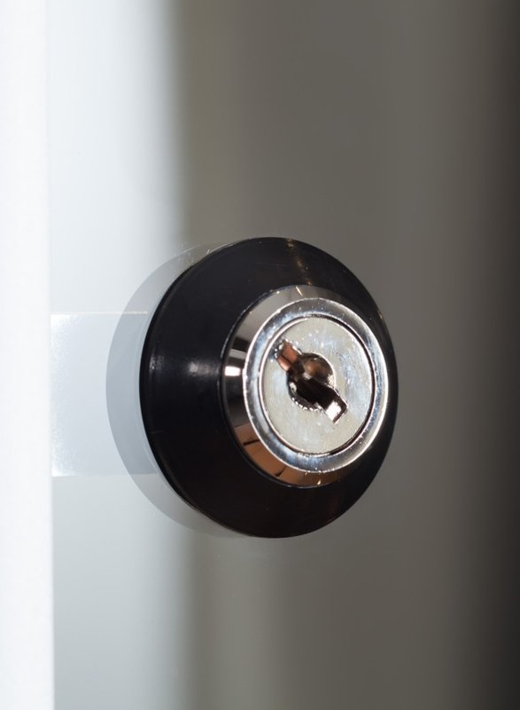 Vitrine 115 600 zilver met LED plafondspot en LED zijspots