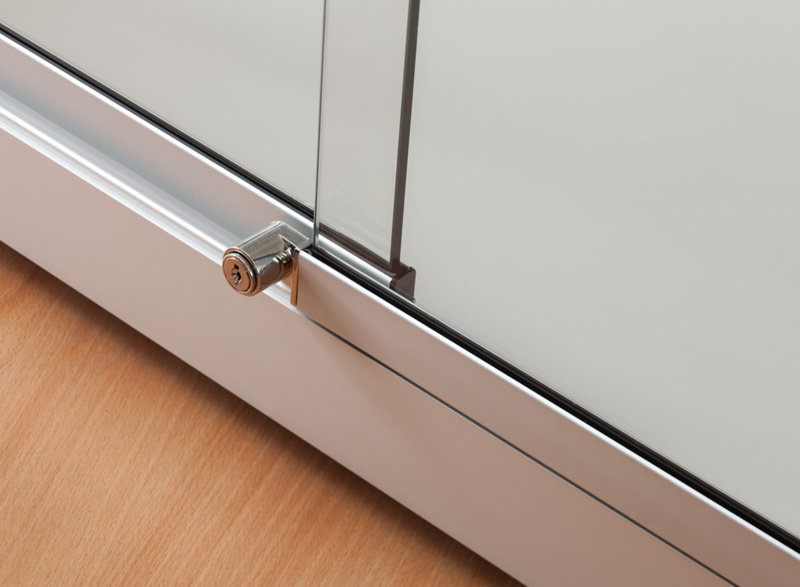 Vitrine 311 1000 zilver met onderkast en  LED zijspots