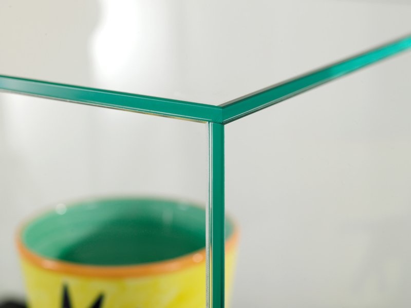 Sokkelvitrine SV1 500 zwart met stolp