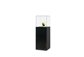 Pedestal showcase SV1 500 black with glass top and storage