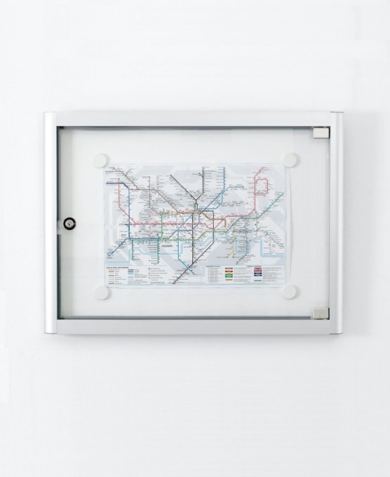 Information board 332 4xA4 DIN A2 silver anodised