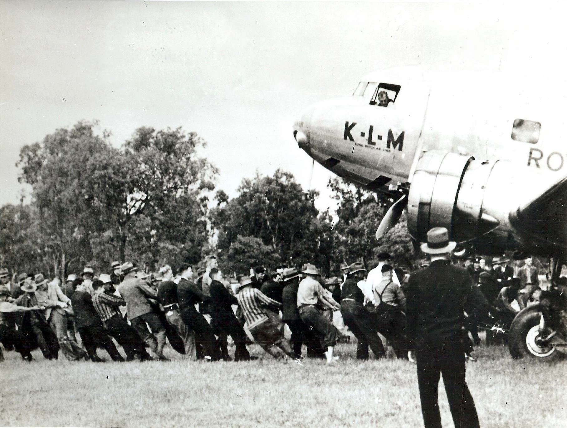 Vitrineverhaal 1 - De onvergetelijke London – Melbourne Air Race