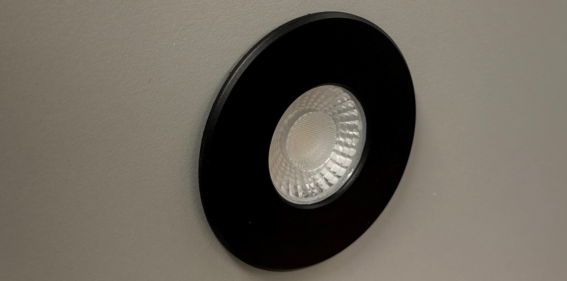 Technology Section: New LED Ceiling Spots