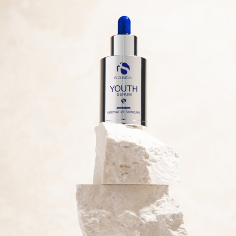 iS Clinical YOUTH SERUM - 30ml iS Clinical YOUTH SERUM - 30ml