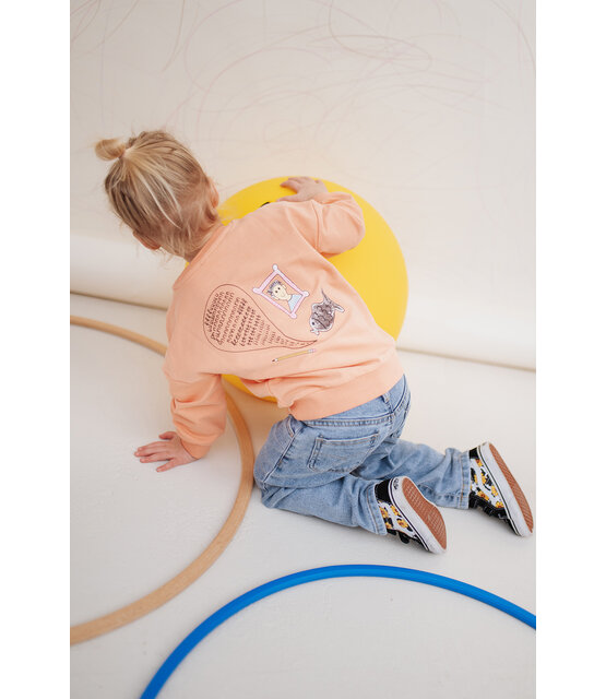 The New Chapter Unisex Sweater Billie