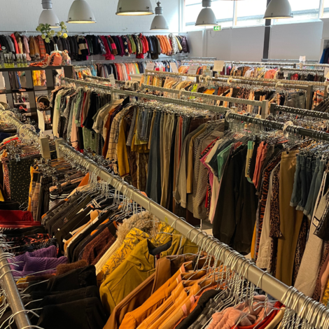 Waarom een sample sale dé plek is voor voordelige merkkleding voor kids