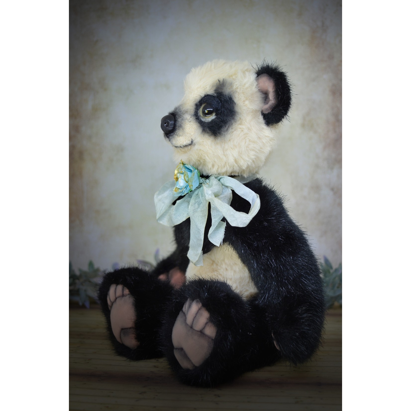 A Furrylicious original -  Xiang the happy panda