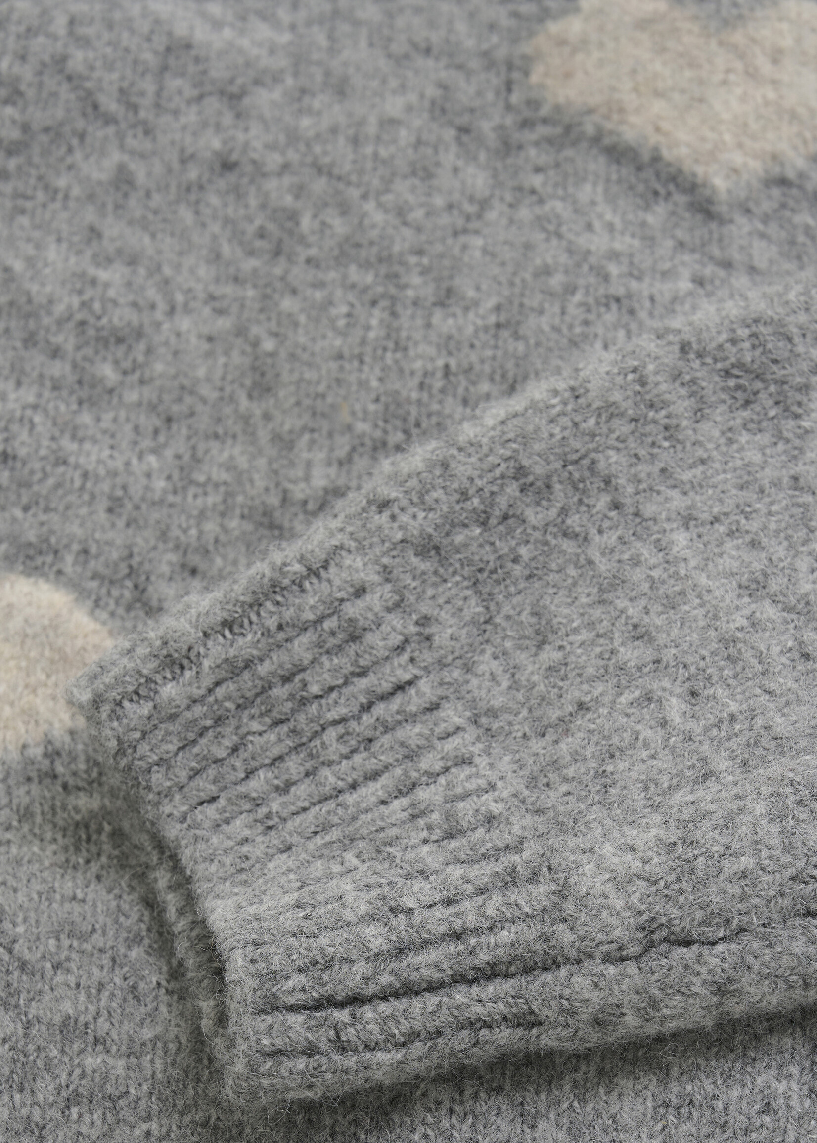 Daily 7 Knitted Sweater Heart | Grey