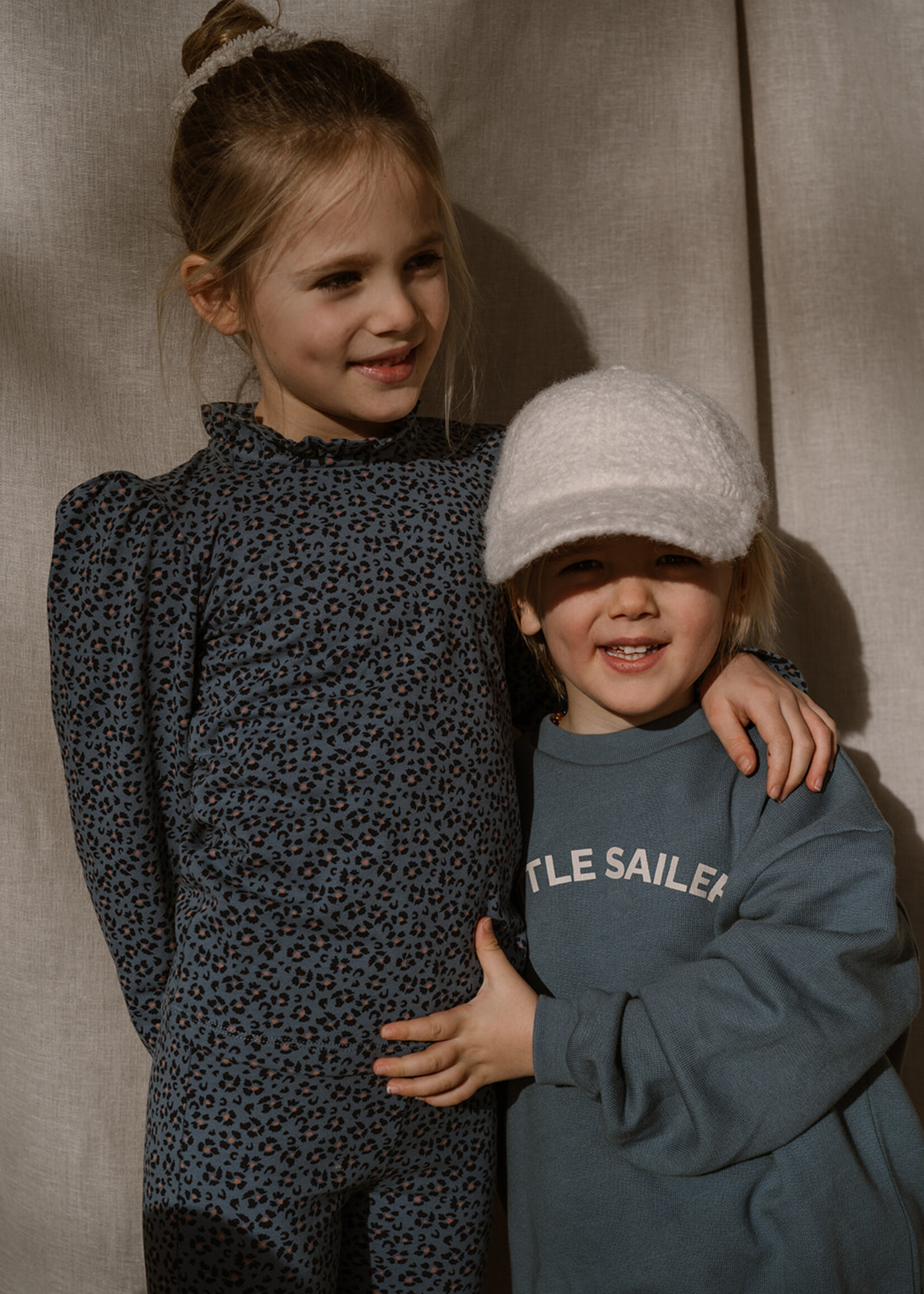 Navy Natural Loulou Top Navy | Leopard Flower