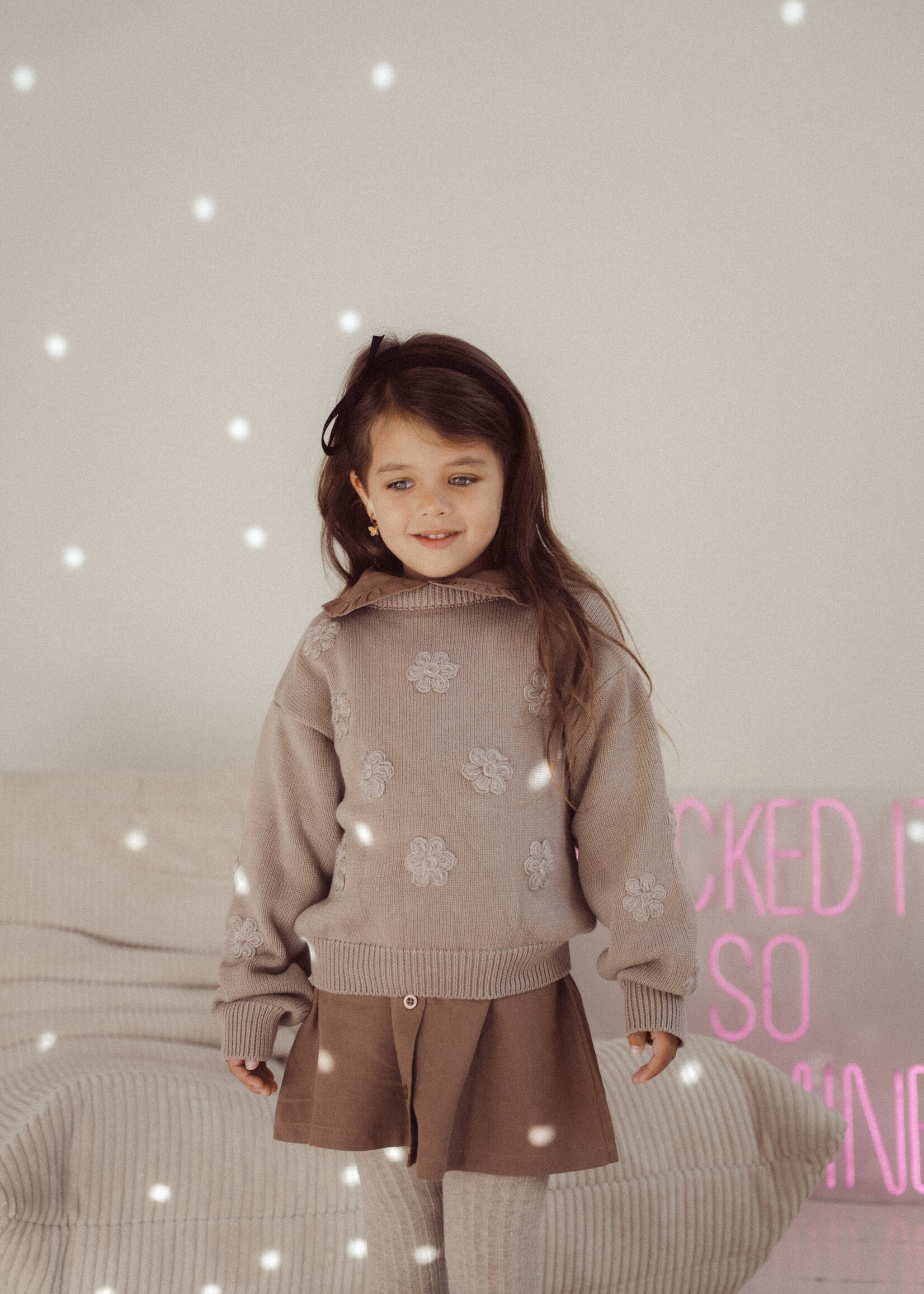 Two You Label Noah Knitted Flower Jumper | Brown