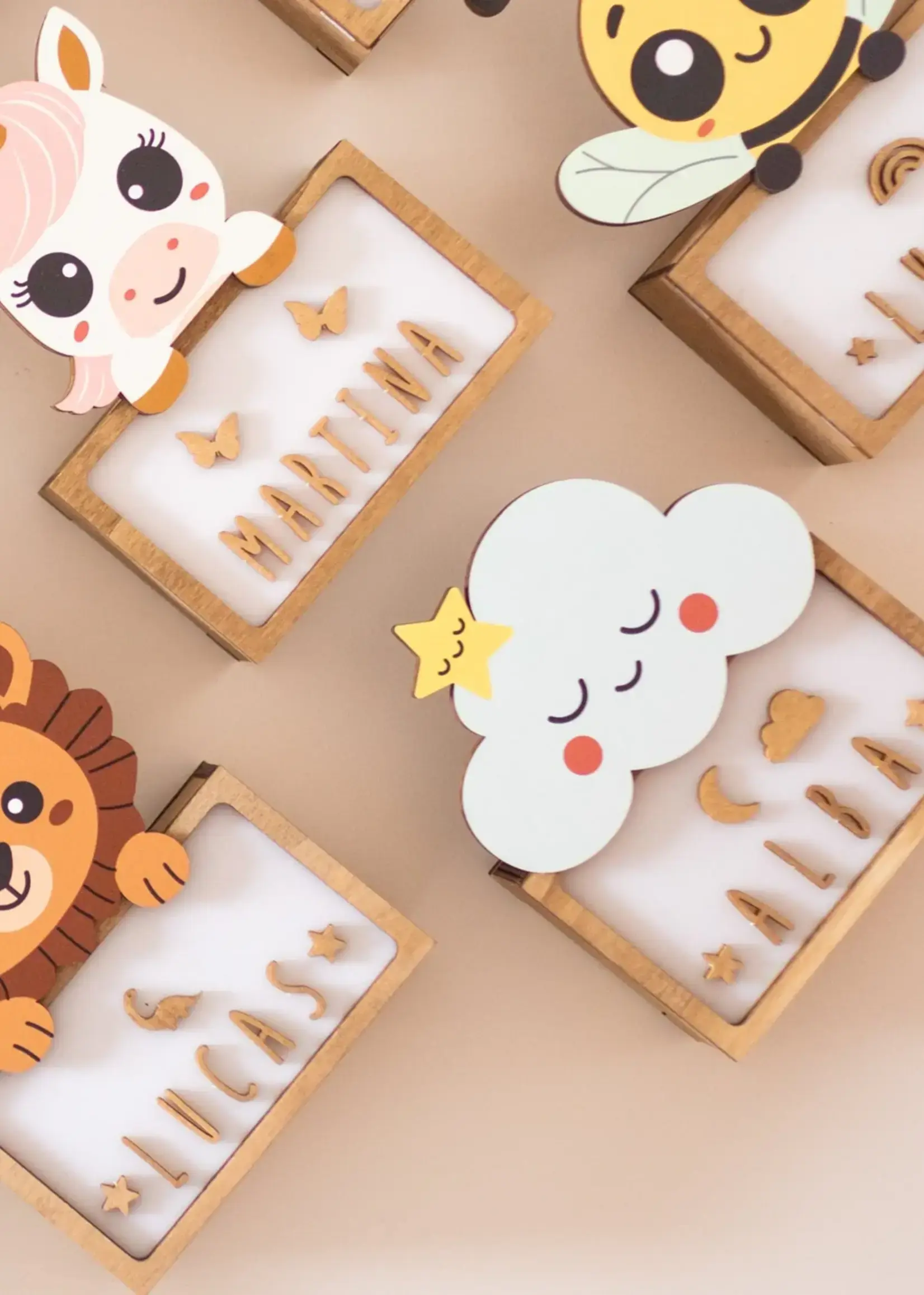 Vintiun Naam lampje S | Hondje