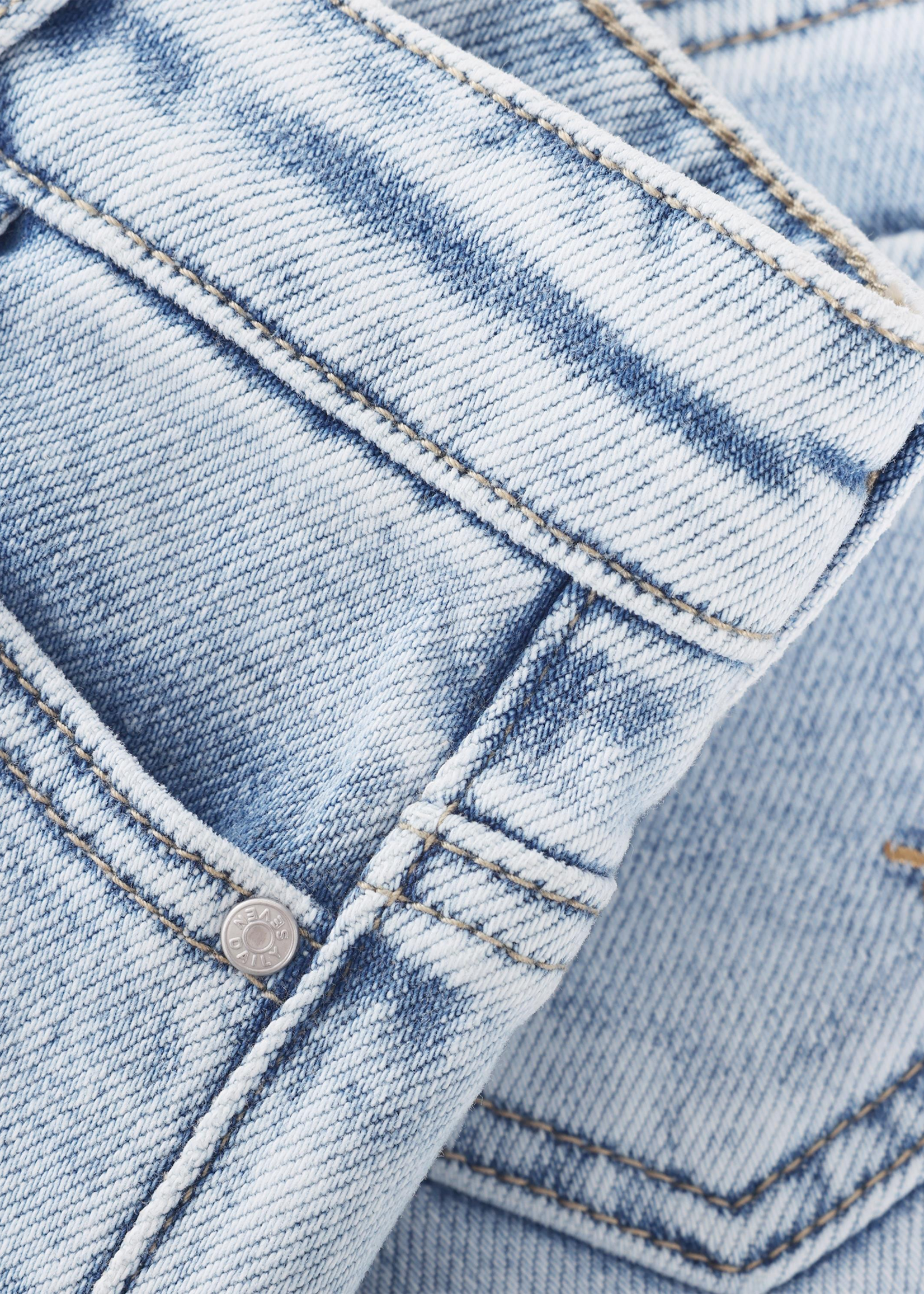 Daily 7 Denim Shorts Heart Blue Denim