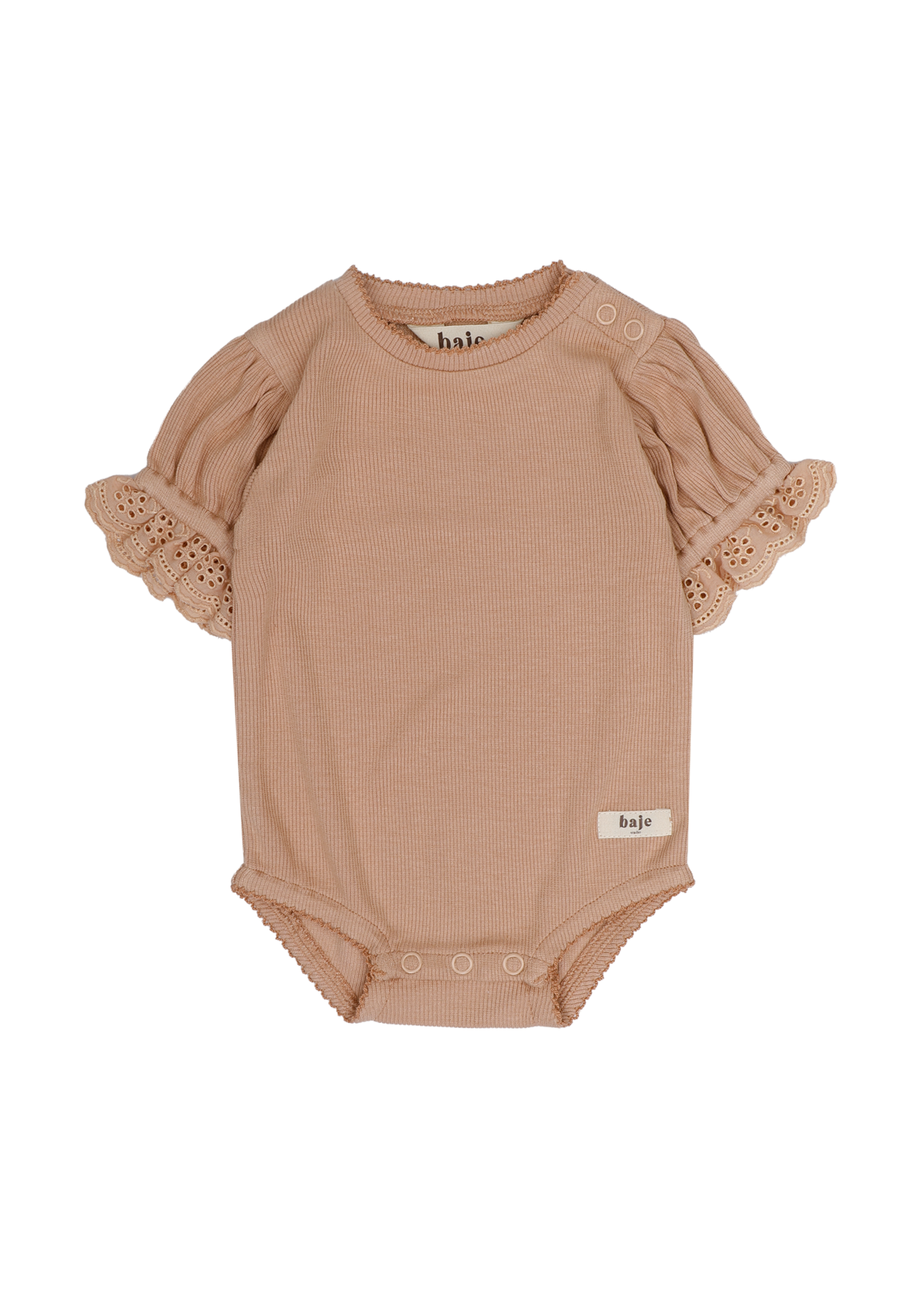 Baje Studio Aisa Rose cafe