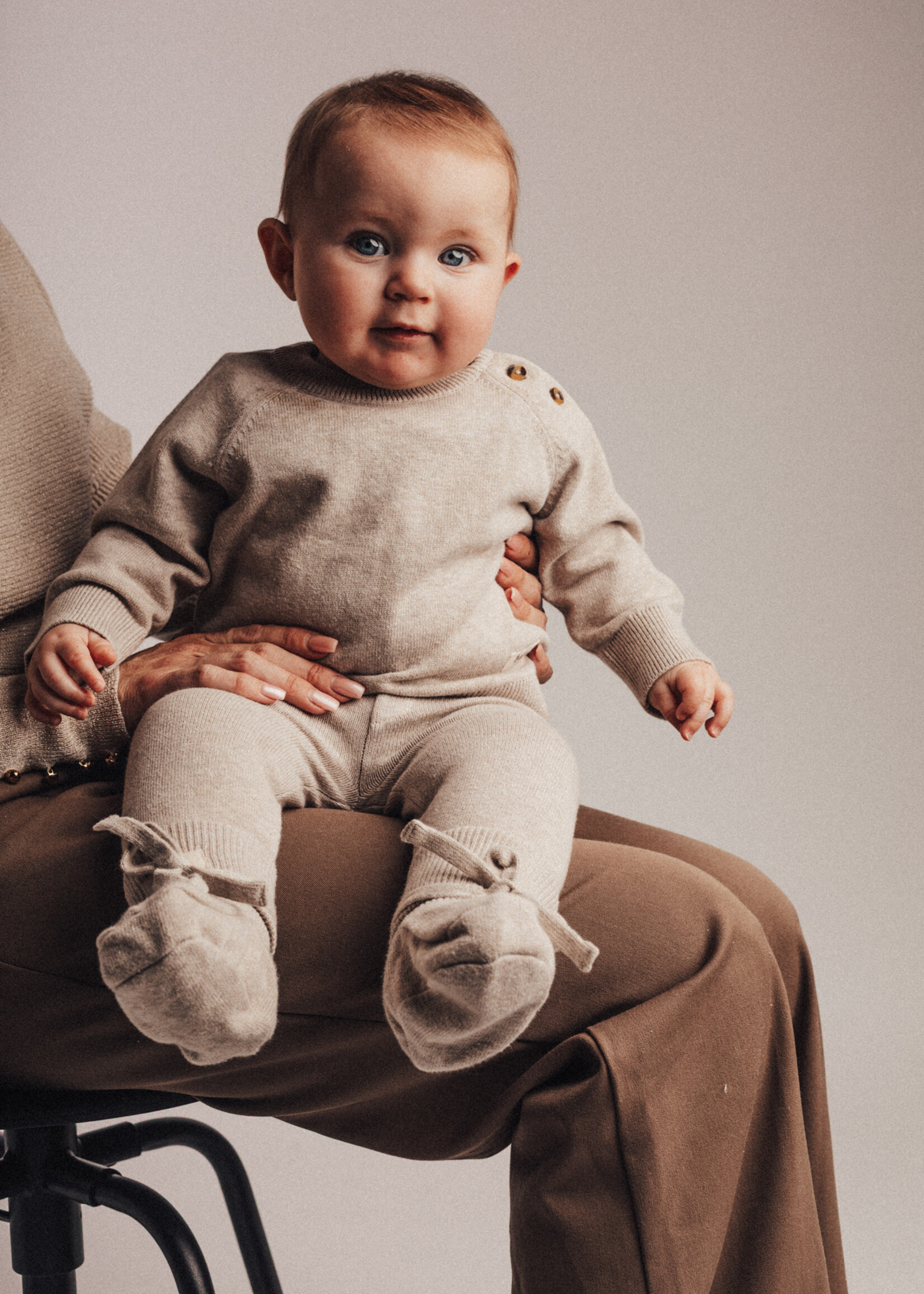 Baje Studio Valero Taupe cafe