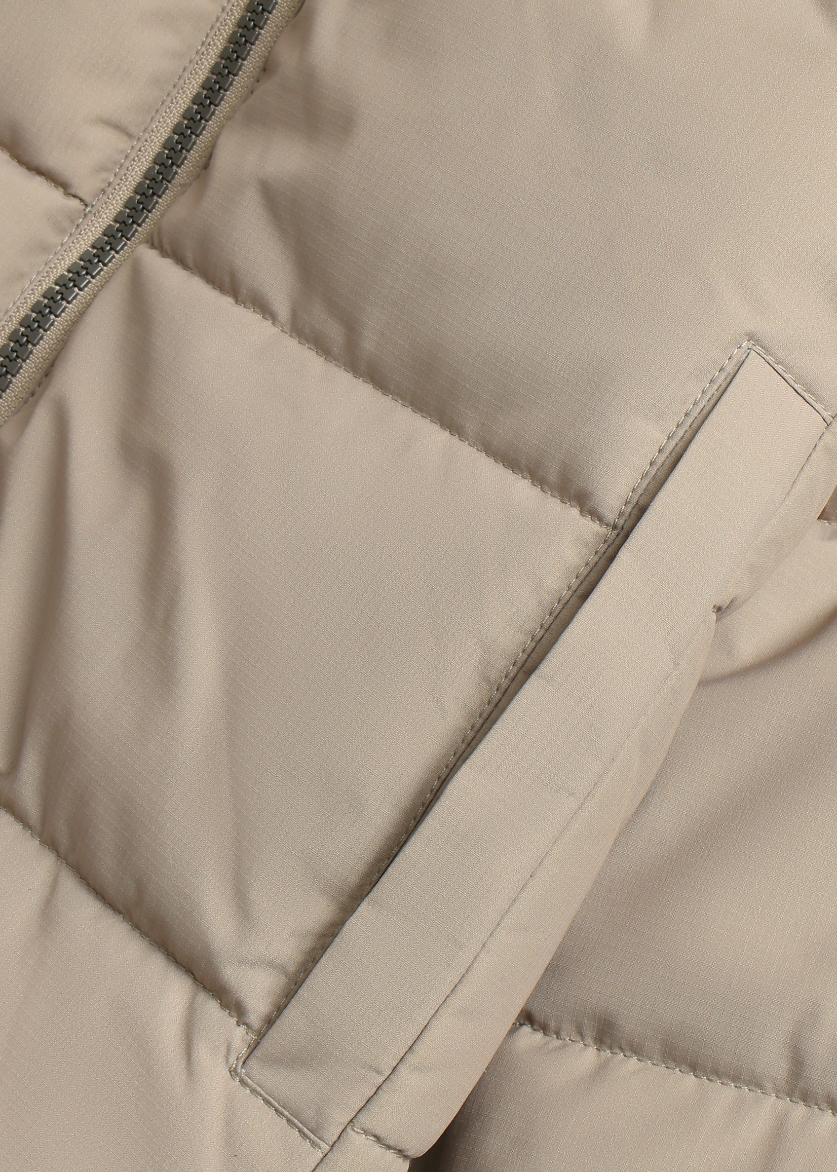 Daily 7 Quilted Jacket Crockery