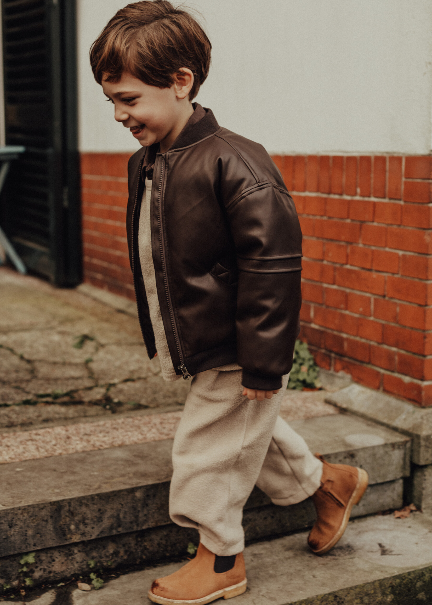 Baje Studio Luigi Brown choco