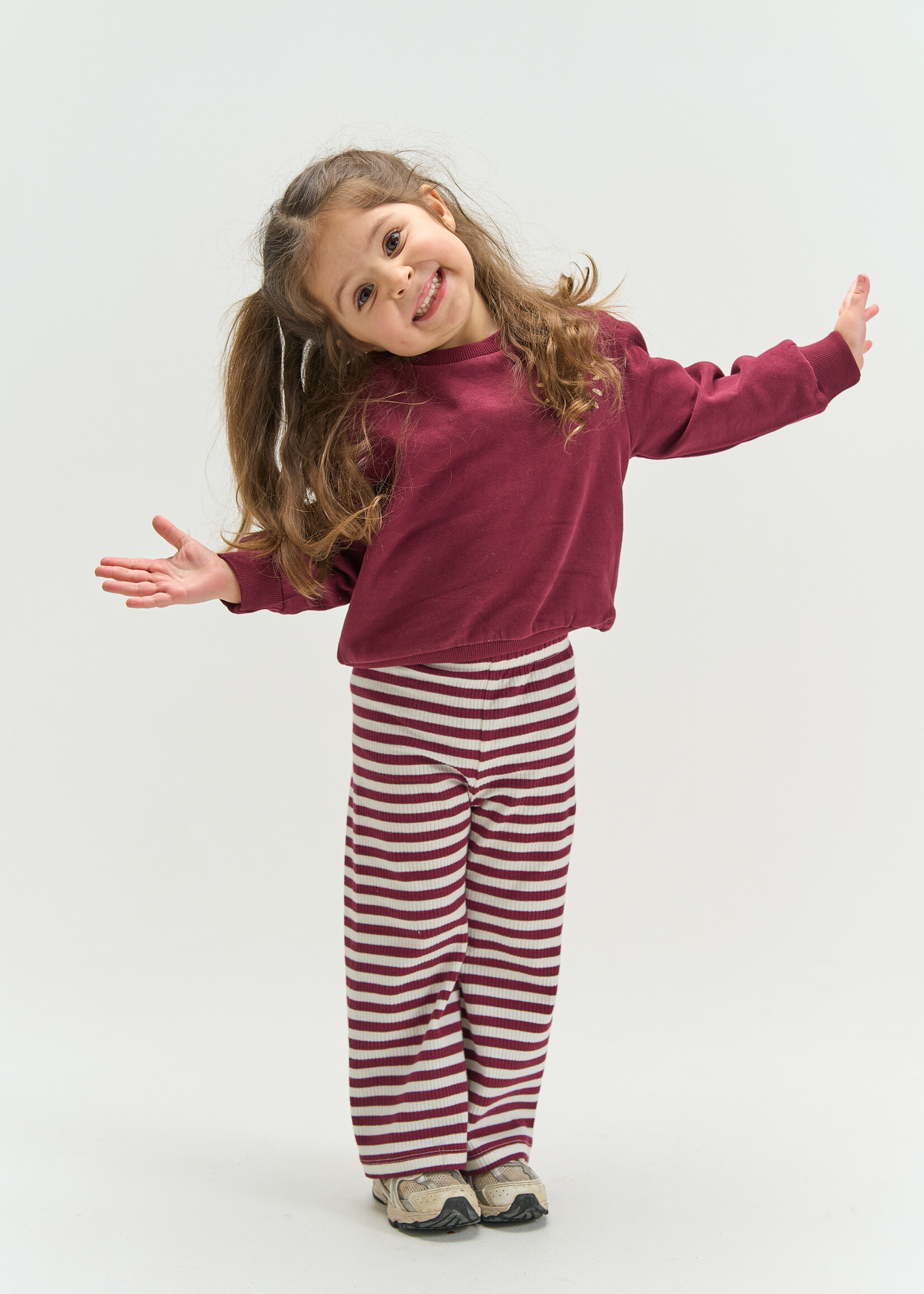 The New Siblings Verona Sweatshirt | Burgundy