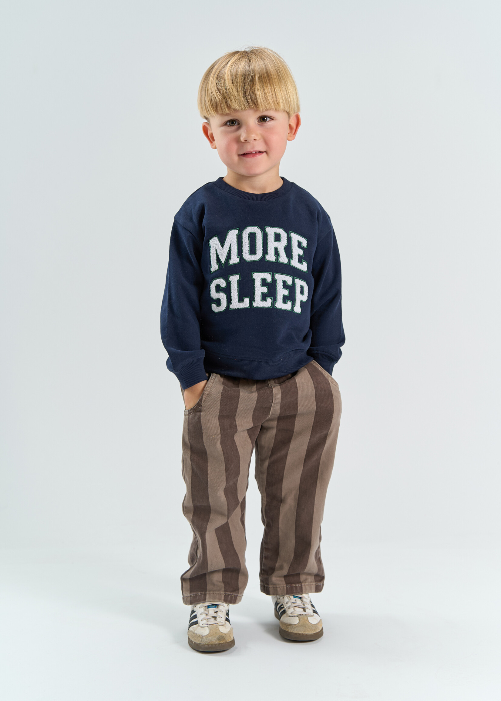 The New Siblings Ydan OS Sweatshirt | Navy blazer