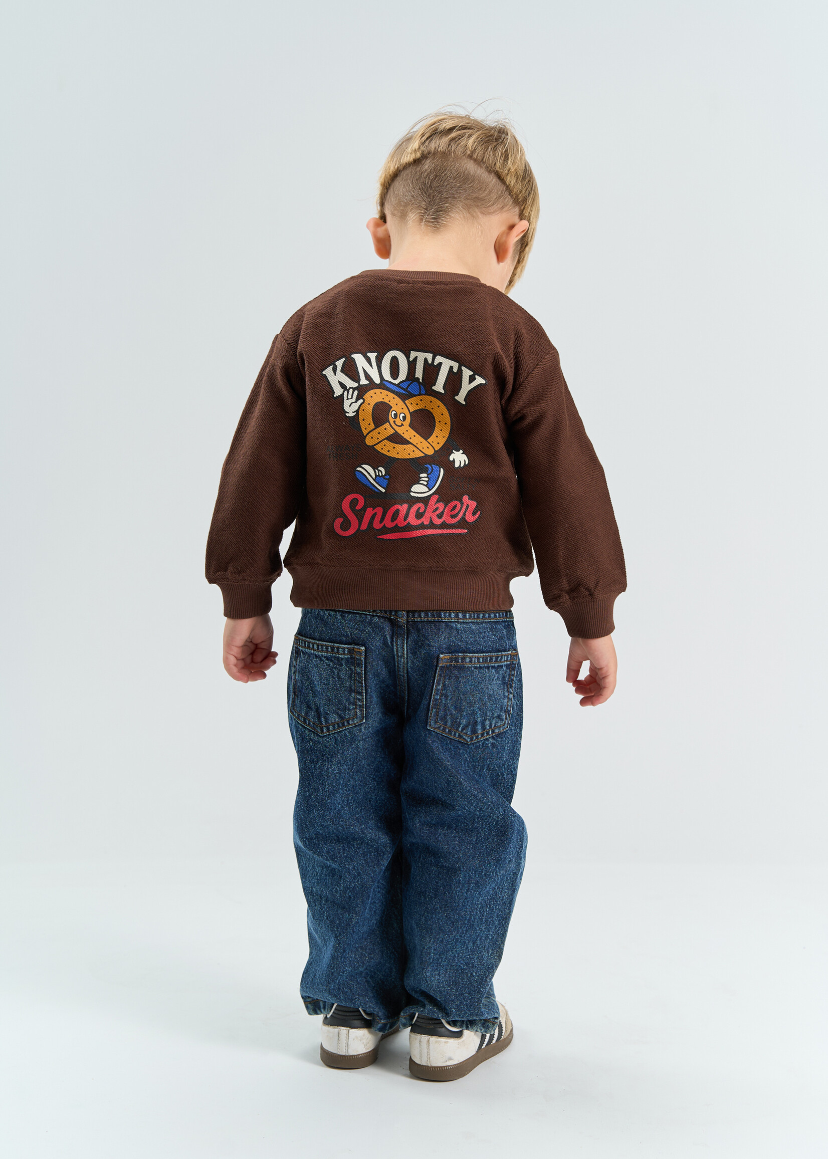 The New Siblings Yannick OS Sweatshirt | Chestnut