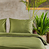 Charm & Co Dekbedovertrek Effen met Bies Groen Taupe Charm & Co Dekbedovertrek Effen met Bies Groen Taupe