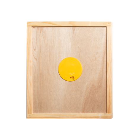 Dekplank met bijenuitlaat 42,2 x 47,2cm Dekplank met bijenuitlaat 42,2 x 47,2cm