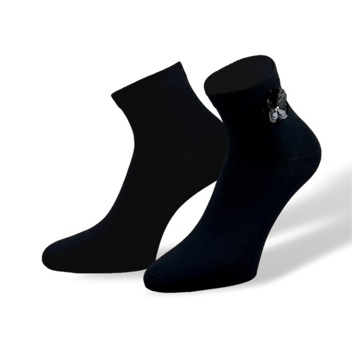 3 paar Feestelijke damessokken met hartje, bloemetje en strikje Zwart