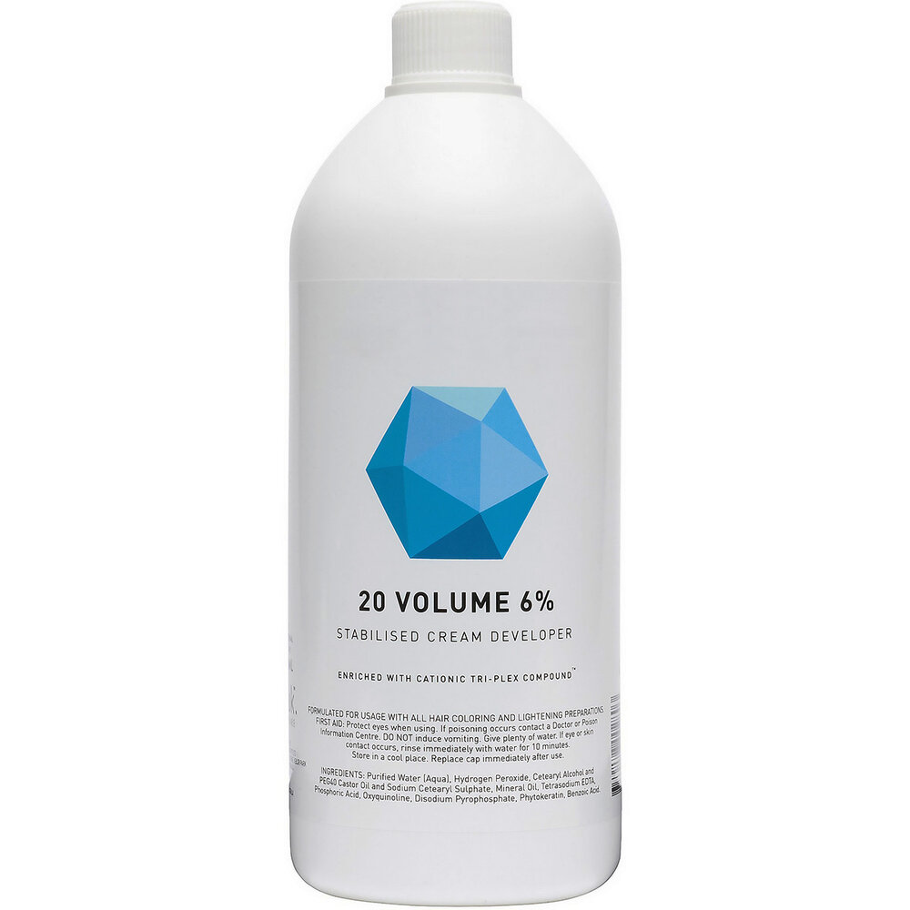 muk Haircare muk Color 20 Vol 6% 1 L