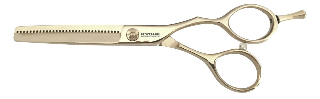 Kyone Kyone schaar 680RGT - 5.75 inch Rosé Gold Coupe (32T) Kyone Kyone schaar 680RGT - 5.75 inch Rosé Gold Coupe (32T)