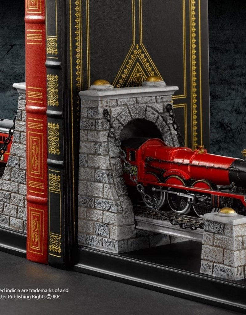Harry Potter Hogwarts Express Bookend Set