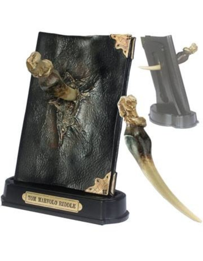 Harry Potter Basilisk Fang and Tom Riddles’s Diary