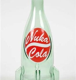 Fallout - Nuka Cola Glass Bottle & Bottle Caps