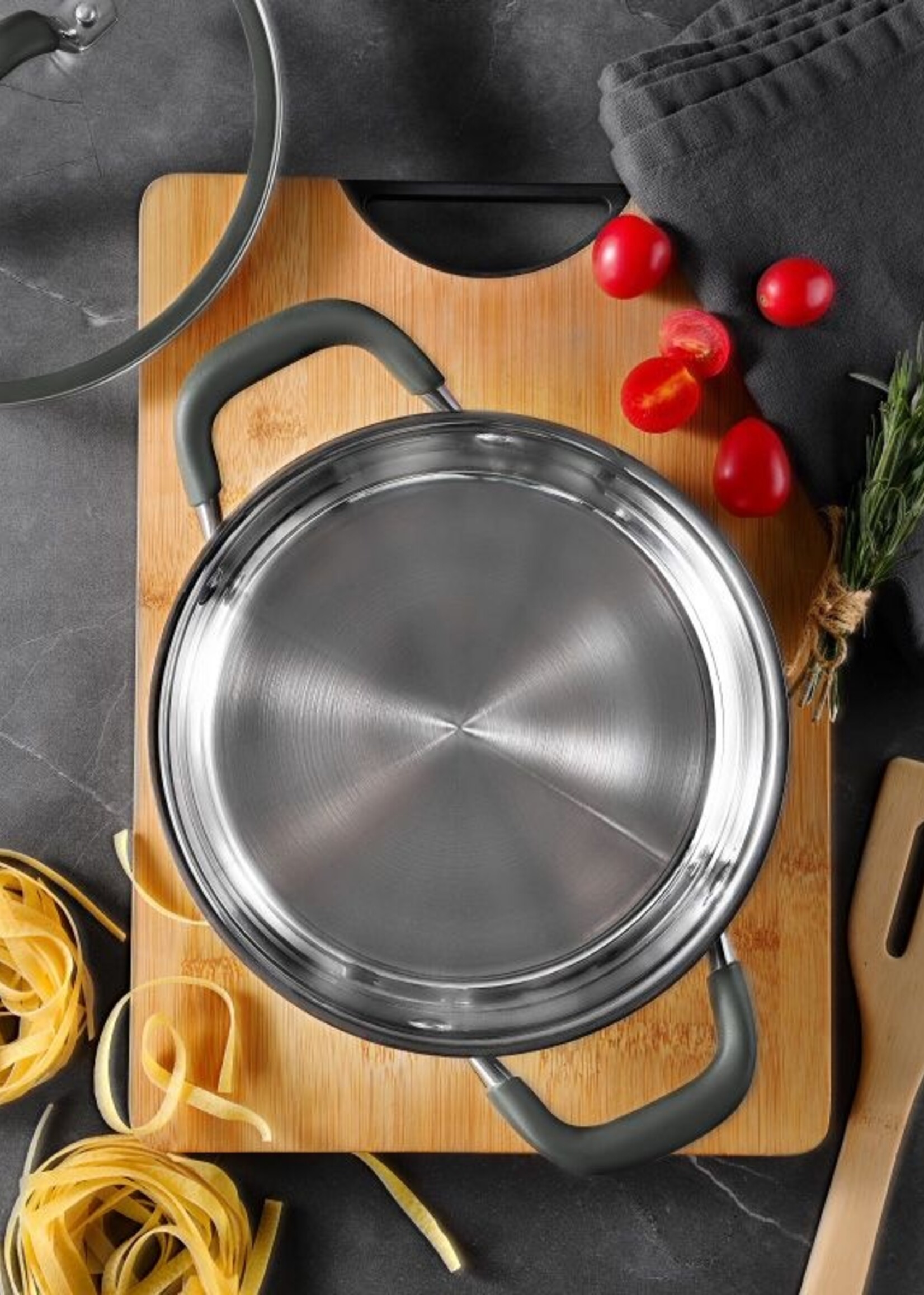 Bergner Midnight RVS Kookpan met  Deksel - Inductie - 20cm - 2.3L