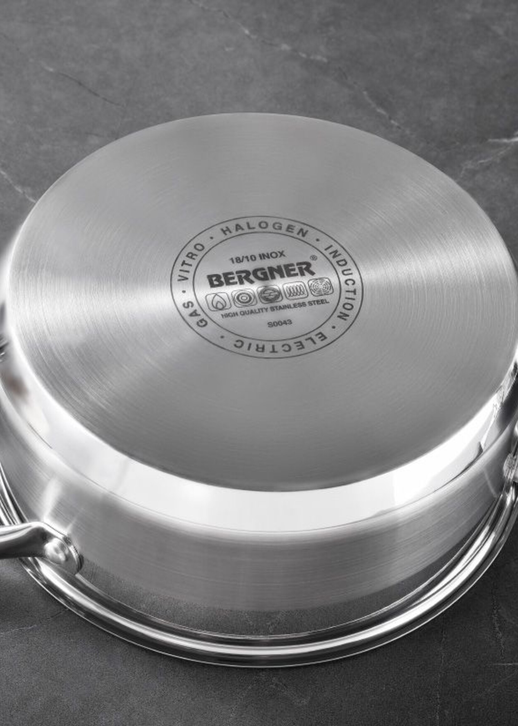 Bergner Midnight RVS Kookpan met  Deksel - Inductie - 20cm - 2.3L