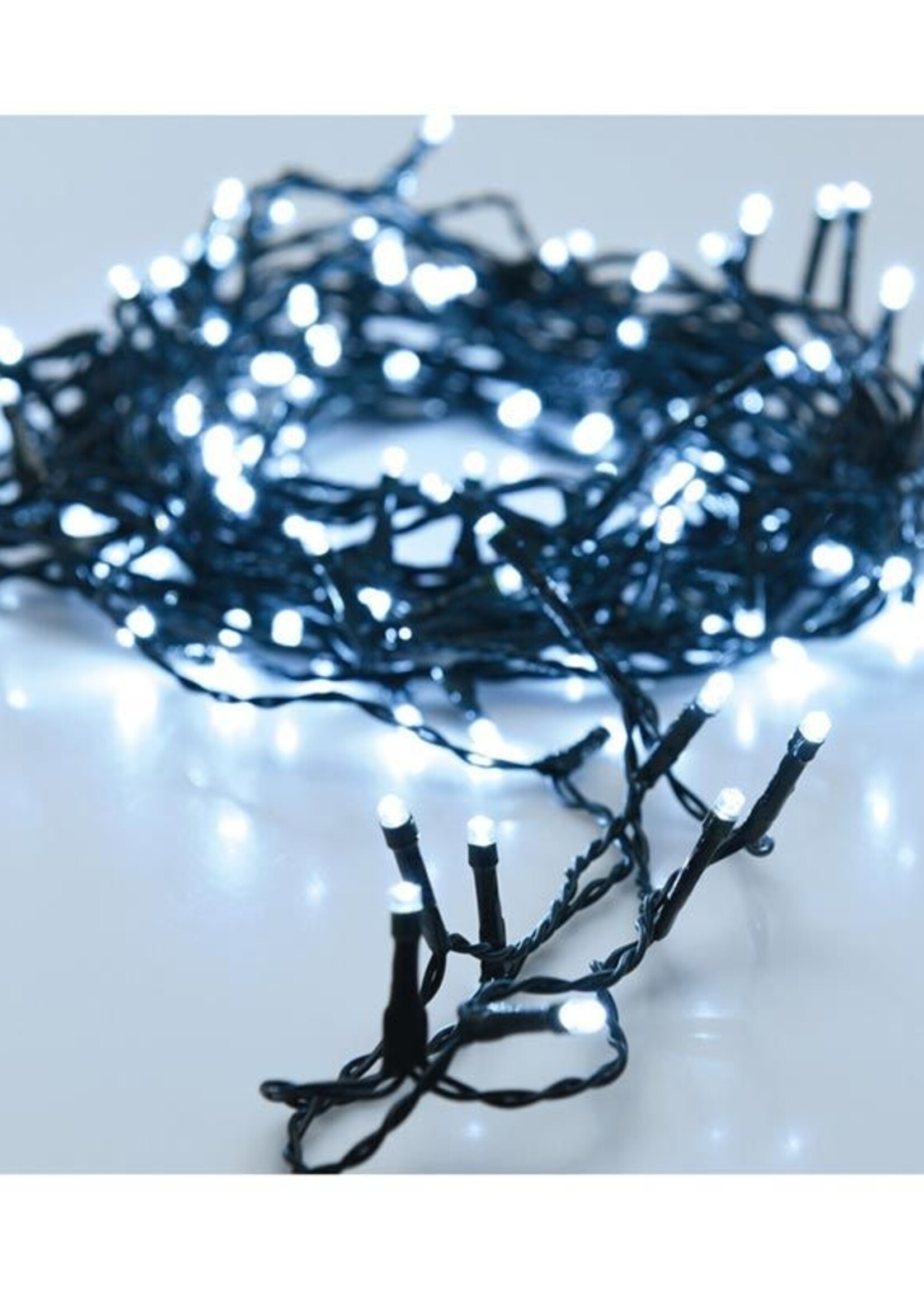Kerstverlichting 240 led- 18m - wit - Timer - Lichtfuncties - Geheugen - Buiten