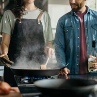 Cooking with a Skottsberg pan