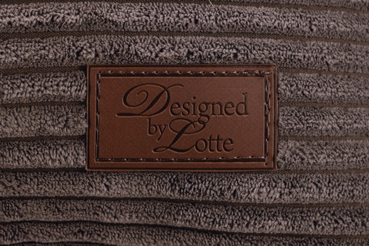 Designed by Lotte Designed by Lotte Mand Ribbed Bruin Designed by Lotte Designed by Lotte Mand Ribbed Bruin